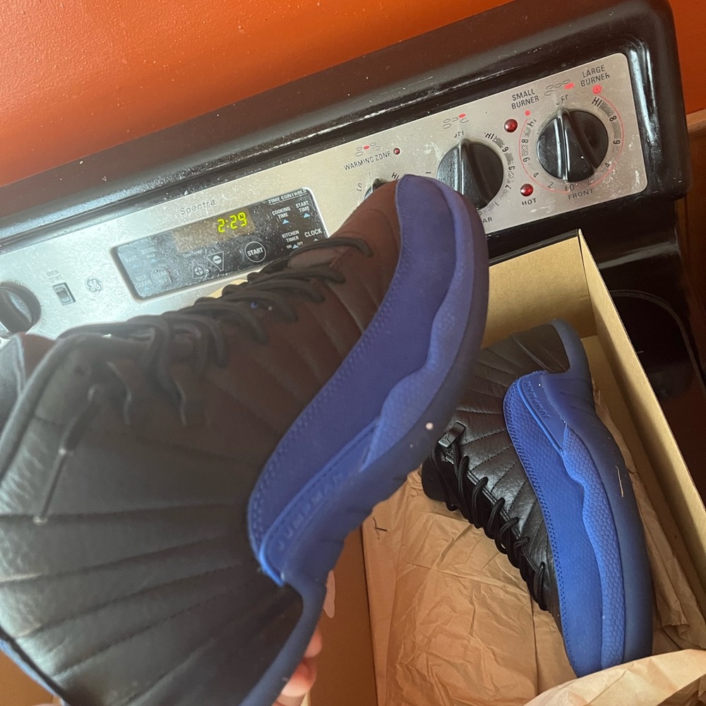 Jordan 12s